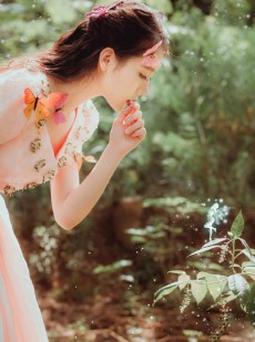 森系唯美少女清纯圣洁优雅迷人的美女梦幻图片