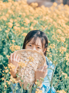 向阳女孩之一