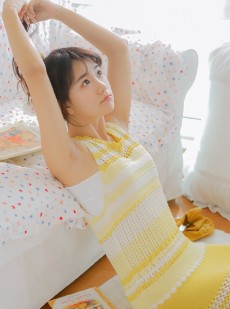 连衣裙小姐姐美腿玉足私房写真