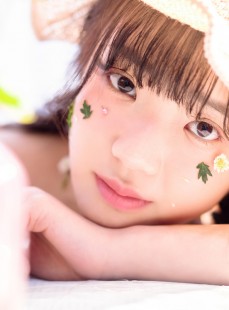 小雏菊少女
