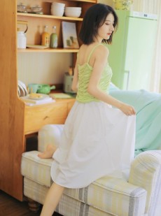 小美女气质清新脱俗艺术照