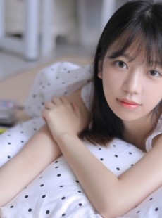 清新小美人肤若凝脂清纯图片
