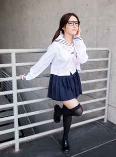 台湾美女张齐郡JULIE《长筒袜校服少女》