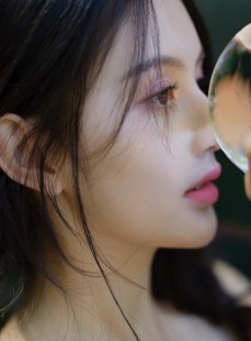 吊带美人湿身诱惑极品图库