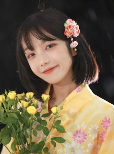 和服美女齐肩短发乖巧文静套图